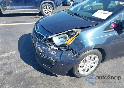 2013 Kia Rio Ex z USA, uszkodzony, nr VIN KNADN4A37D6154367